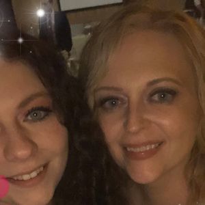 Meet your Posher, Shelley